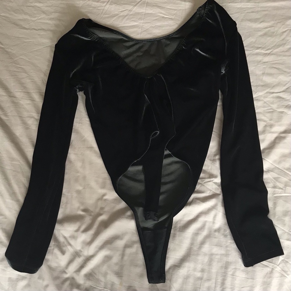 Victoria sport green bodysuit - Picture 2 of 2